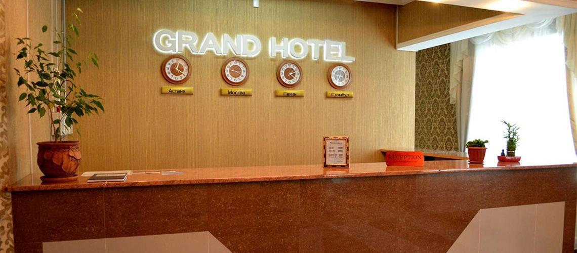 The Grand Hotel Semey Eksteriør billede