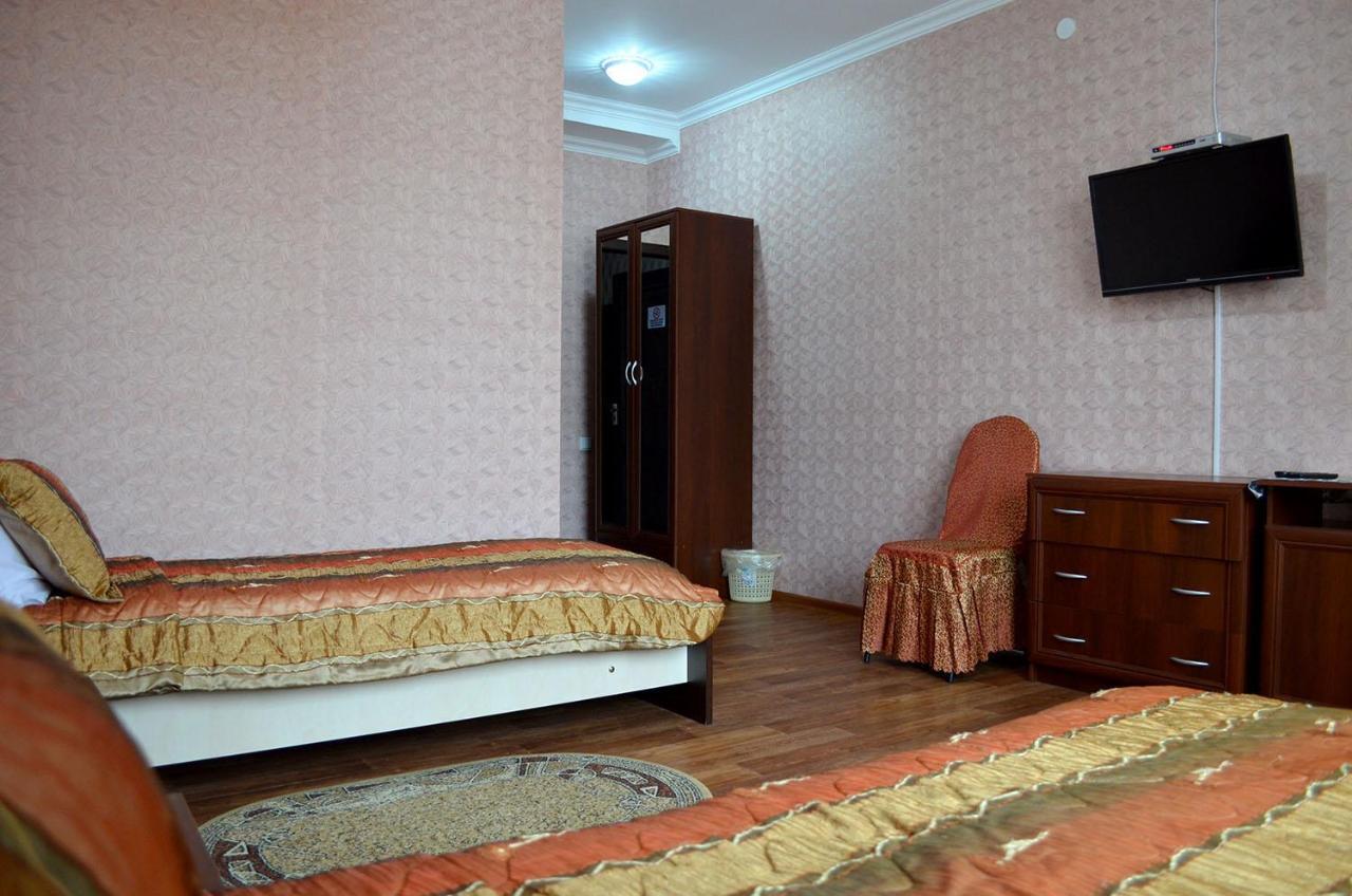 The Grand Hotel Semey Eksteriør billede