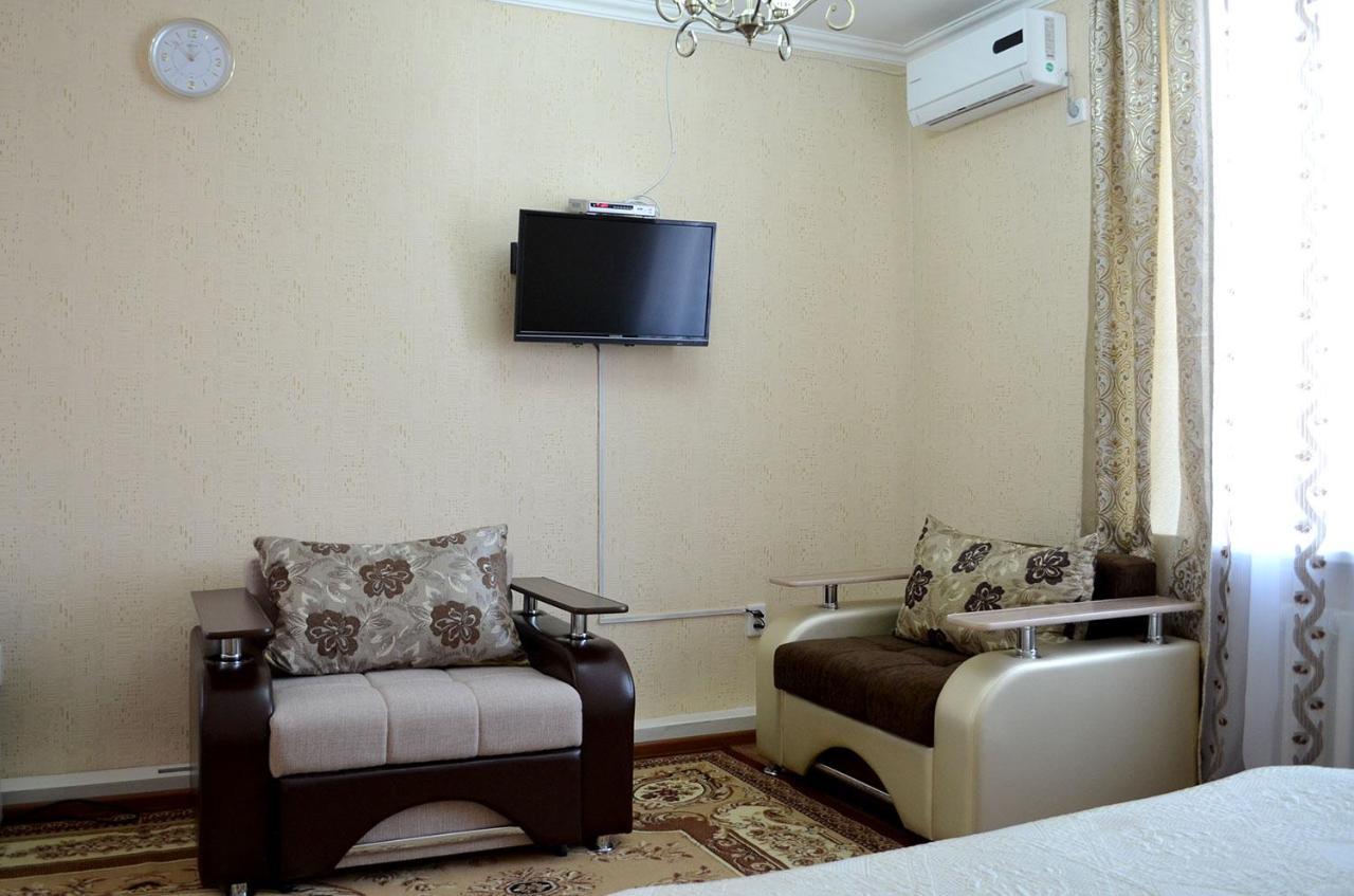 The Grand Hotel Semey Eksteriør billede