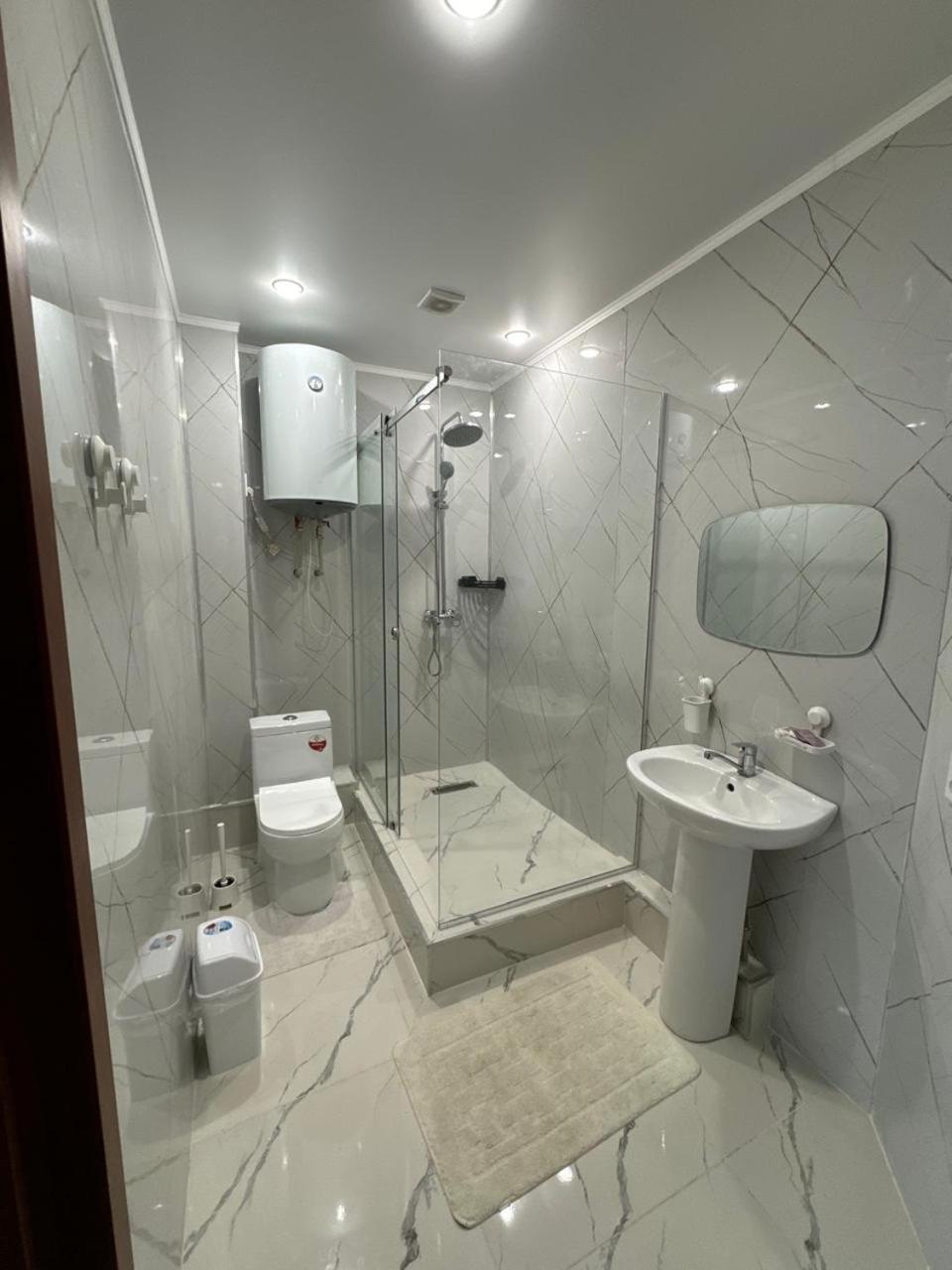 The Grand Hotel Semey Eksteriør billede